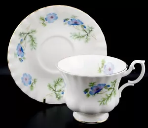 Beautiful Richmond (Royal Albert) Blue Poppy Fine Bone China Cup & Saucer - Picture 1 of 3