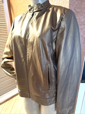 Jaqueta de couro vintage Terry Lewis Classic Luxuries dourada tamanho XS pl/ - Imagem 1 de 4