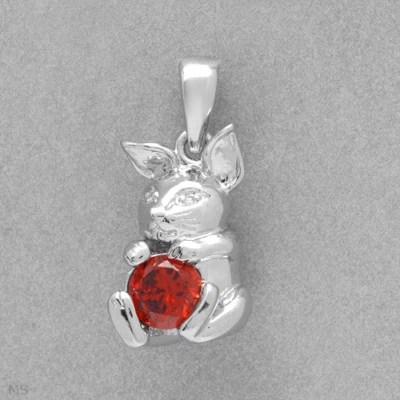 Colgante de conejo con circonita cúbica roja de 0,75 ctw en plata de ley 925 Foto 1 de 2