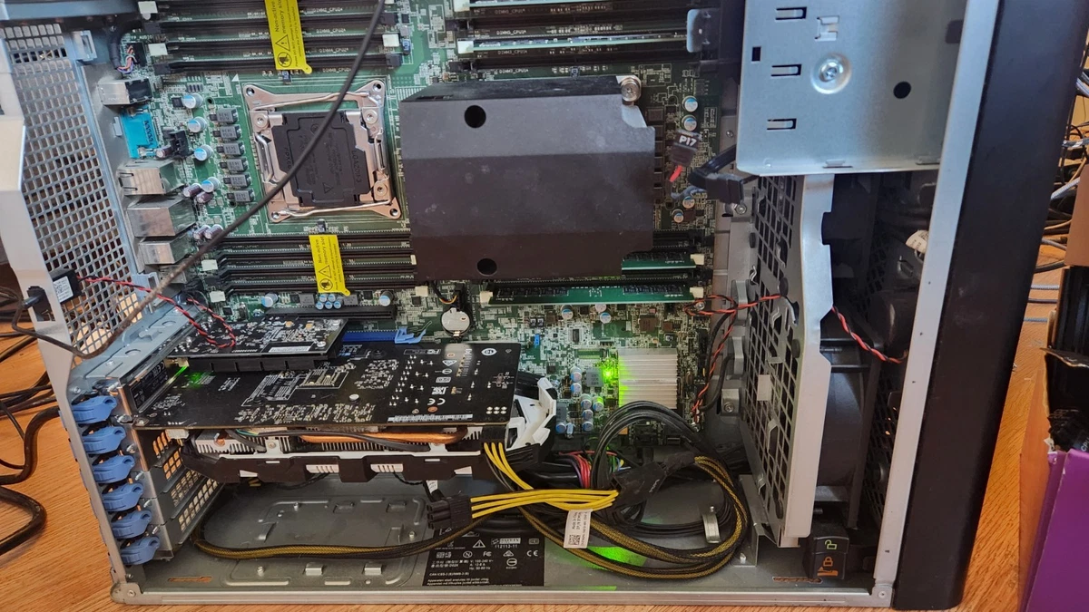 デル Precision T7910 128GBメモリ Quadro P4000 デル Precision T7910