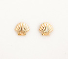 Ocean Lover Seashell Design In Pure 10K Yellow Gold Women's Stud Earring