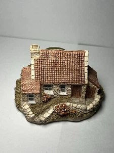 Inglewood By Lilliput Lane Miniature Masterpiece Made From Cumbria UK - Figurine - Imagen 1 de 9