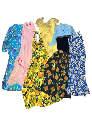 Vintage 60s/70s Resellers Lot Dresses Various Sizes True Vintage - Image 1 of 4