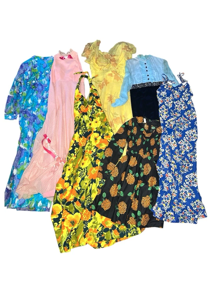 Vintage 60s/70s Resellers Lot Dresses Various Sizes True Vintage - Image 1 of 4