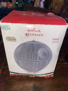 Hallmark Ornament DEATH STAR 2017 Star Wars Storytellers No Power Cord - Photo 1/10