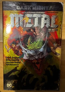Batman Dark Nights Metal Deluxe Edition New Hardback Hardcover Graphic Novel DC - Picture 1 of 2