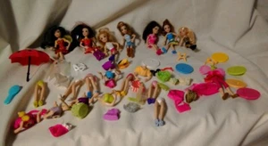 Polly Pocket Bundle of 55 Items Dolls Parts Clothes Accessories Spare Parts - Picture 1 of 8