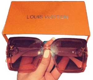 Louis Vuitton Sunglasses - Picture 1 of 1