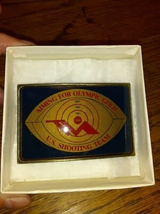 JK27112 VINTAGE 1984 AIMING FOR OLYMPIC GOLD **U.S. SHOOTING TEAM** BELT BUCKLE - Picture 1 of 2