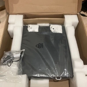 DELL EMC C1048P 48 10/100/1000 BASE-T PoE+ 2 X SFP+ Ports PN J9K8D - Picture 1 of 7