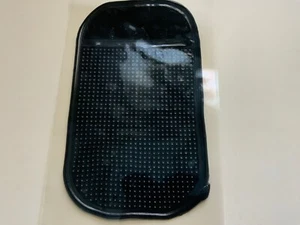Car Cellphone Non-Slip Pad Mount Glass Dash - Zdjęcie 1 z 4