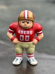 Jugador de fútbol americano americano original lil deportes mocoso de la NFL San Francisco 49ers coleccionable - Imagen 1 de 4