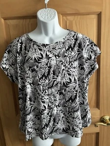 T by Talbots Damen T-Shirt XL Farn Print Plissee Rücken Kurzarm - Bild 1 von 8