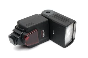 Sigma EF-610 DG ST. TTL Flash, PA-PTTL For Pentax Cameras - Picture 1 of 5