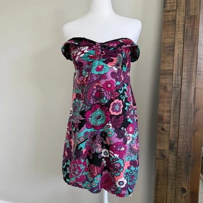 Mini Vestido Roxy Vibrante Floral Escote Corazón Sin Tirantes Para Mujer Talla Pequeña Foto 1 de 4
