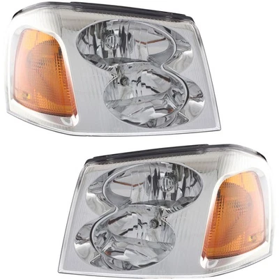 Driver and Passenger Side Headlights For GMC Envoy 2002-2009 Halogen with Bulbs - Image 1 of 4