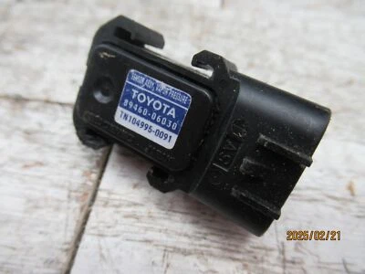 Sensor de presión del tanque de combustible Toyota Lexus 89460-06030 Foto 1 de 4