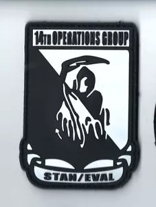 PATCH USAF 14° GRUPPO OPERATIVO STAN/EVAL COLUMBUS AFB PVC DB-4 - Foto 1 di 1