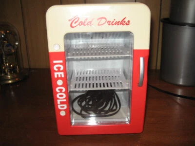 Refreshing Ice Cold Drinks - Thermo Electric Cooler and Warmer - Image 1 of 4
