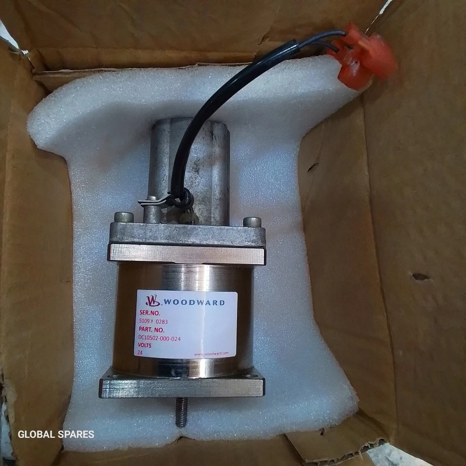 Actuador Woodward Referencia Nº:- DC10502-000-024 24V CUMMINS P/N: EK3000B 3283462 Foto 1 de 3