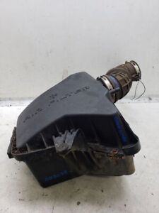 Used Air Cleaner Assembly fits: 2007 Chrysler Pacifica  Grade A