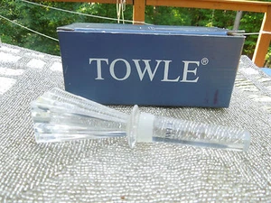 TOWLE CRYSTAL BOTTLE STOPPER AUSTRIA "CYRILL" 887 - Picture 1 of 5