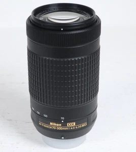 Nikon AF-P DX Nikkor 70-300mm 1:4.5-6.3G ED Zoom Camera Lens Fast Free Shipping - Picture 1 of 13