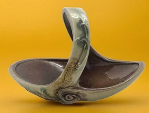 Vintage Hull Basket 8" Mid Century Modern Art Pottery Parchment Pine Cone Handle - Picture 1 of 8