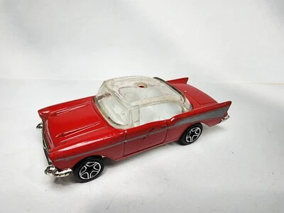 2000 Matchbox 1957 Chevrolet Bel Air Hardtop from Car Wash 5-Pack MB321 1:66 Car - Image 1 of 4