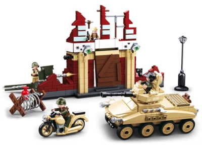 SLUBAN - WW2  Stalingrad Battle Scene Building Kit - 479 Pcs - Image 1 of 4