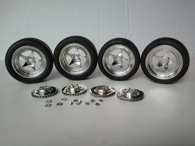 PORSCHE 911 1/8 POCHER - Image 1 of 4