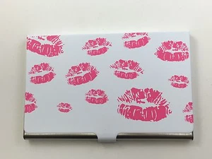 Visitenkarten Tragetasche - Edelstahl - Lippen / Weiß / Rosa - Bild 1 von 3