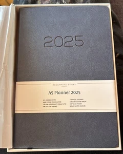 Ruled Notebook - British A5 Planner 2025 Beechmore Books Hardcover Veg NEW - Picture 1 of 4