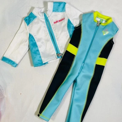 18" American Girl Doll 2020 GOTY Joss Cheer Team Chaqueta + Traje de neopreno Conjunto de traje de baño Foto 1 de 4