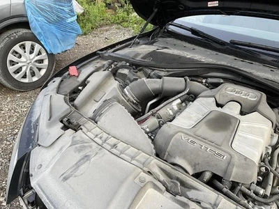 Purificador de aire 3,0 L compatible con 12-18 AUDI A6 5094746 Foto 1 de 4