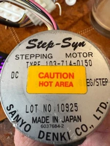 Step-syn stepping motor 103-714-0150 - Picture 1 of 4