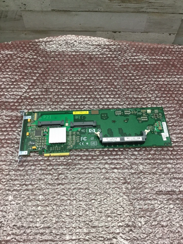 Used 412799-001 HP Smart Array E200 PCI-e 8-Port SCSI-SAS Controller Card - Image 1 of 4