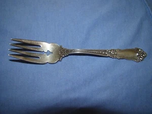 REED & BARTON STERLING SILVER LA MARQUISE SALAD FORK 6" NO MONOGRAM - Picture 1 of 4