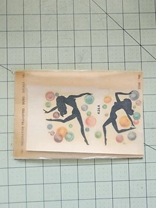 VINTAGE DURO DECALS NUDE WOMEN - Picture 1 of 4