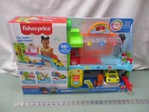 Fisher Price little people DISCOVERING Light up Learning garage car wash songs - Picture 1 of 5