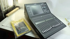Yamaha QL1 Digital Mixing Console + Nuendo neuwertig nur getestet in OVP - Bild 1 von 10