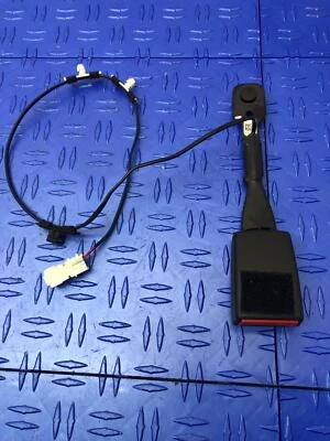 2018-2020 BMW M550XI FRONT LEFT OR RIGHT DRIVER OR PASSENGER SEAT BELT BUCKLE Foto 1 de 4