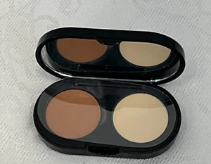 Bobbi Brown Creamy Concealer & Sheer Finish Pressed Powder Duo Warm Honey & Pale - Picture 1 of 3