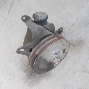 82 83 84 85 86 87 EL CAMINO GMC CABALLERO POWER STEERING PUMP & PULLEY & BRACKET - Picture 1 of 6