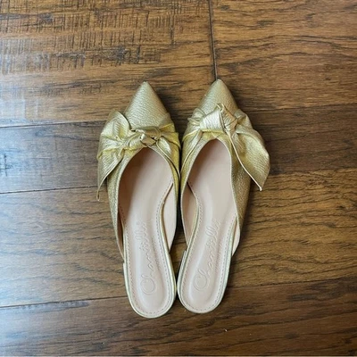 Chantilly Made in Brazil gold pointed toe flats size 6.5 - Image 1 of 4