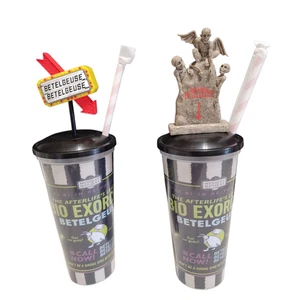 Beetlejuice Set 2 Bicchieri con Tappi 2024 Regalo Cinema Exclusive Bicchiere - Foto 1 di 3