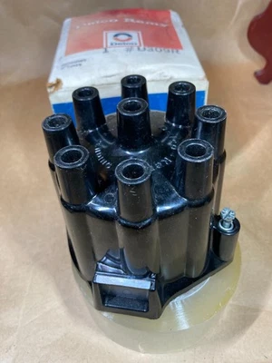 NOS '69-'72 Corvette Delco Remy Distributor Cap Copper contacts D309R NOS BLACK - Image 1 of 4