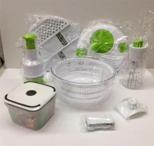 New Salad Spinner Kit + Strainer + Grater + Dressing Mixer + Food n Nut Chopper - Picture 1 of 3