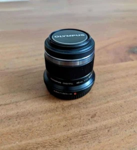 OBJECTIF Olympus zuiko 45mm f1.8 BLACK EDITION - Photo 1 sur 2