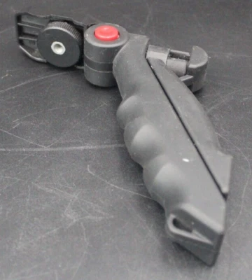 Vivitar Pistol Grip Tripod For Cameras and Smartphones Adjustable Lightweight - Image 1 of 3